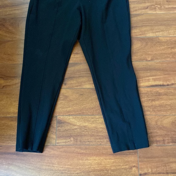 Anne Klein - Picture 3 of 9